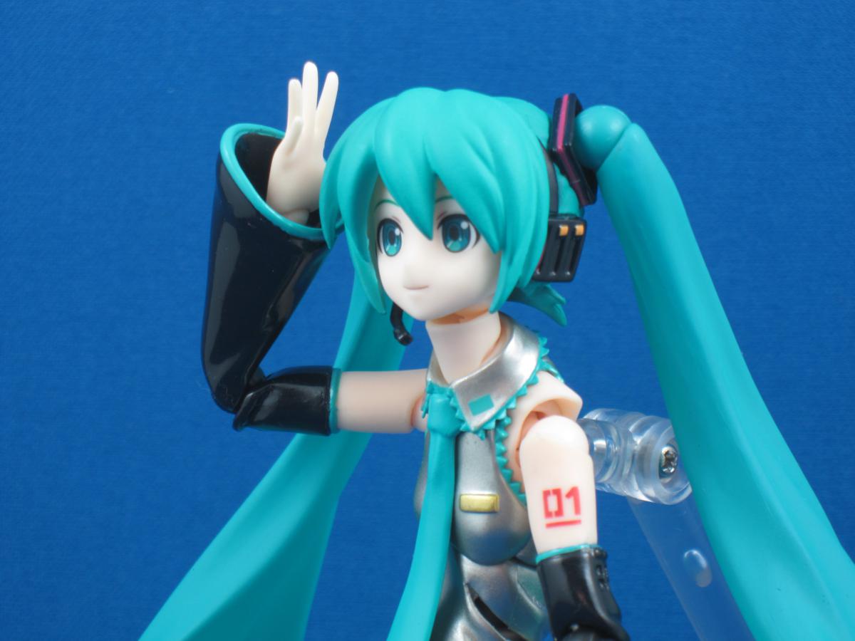 Amazon.com: Good Smile Hatsune Miku: Figma 2.0 Action Figure
