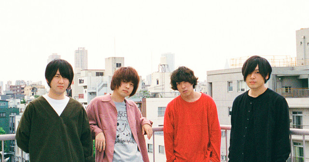 Kana Boon Uru Perform Gundam Iron Blooded Orphans Anime S New Theme Songs News Anime News Network