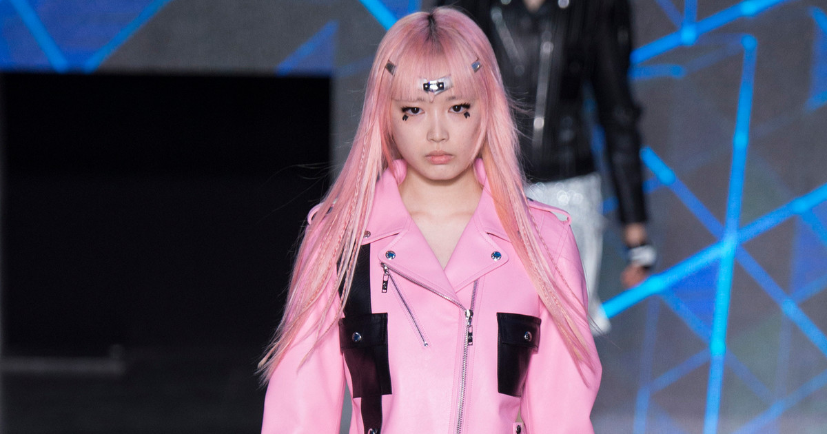 Louis Vuitton Debuts Anime, Game-Themed Fashion Show in Paris - Interest -  Anime News Network