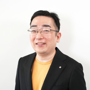 motoi-wkamoto_head-shot