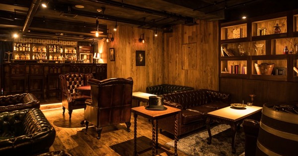 Visit 221B Baker Street at Tokyo's New Sherlock Holmes-Themed Bar