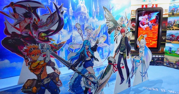 Aniplex, DeskWorks! Reveal World II World Smartphone RPG