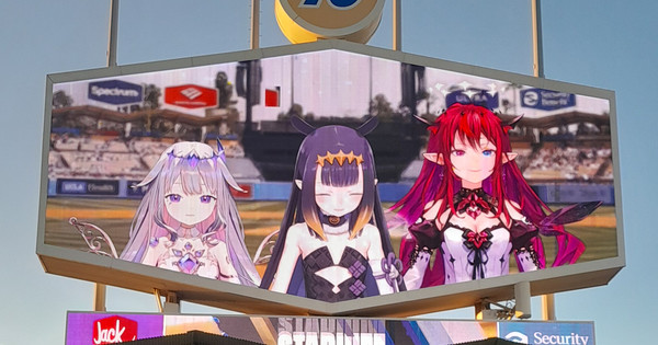 Hololive Hits a Grand Slam at Dodgers Stadium!  A Night of Anime Magic in LA!