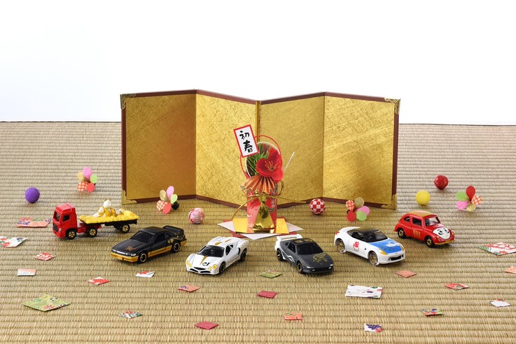 takara_tomy_years2025_02