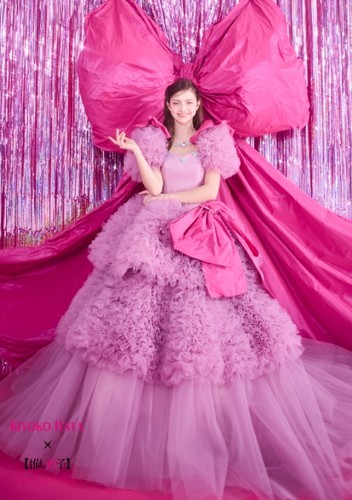 oshi_no_ko_weddiing_dress_02