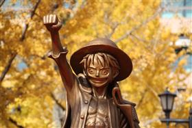 one piece kumamoto statues