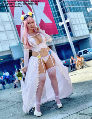 stephanie-michelle-at-ax