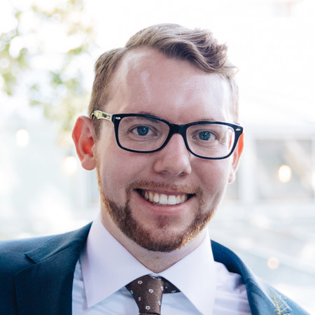 miles_thomas_headshot