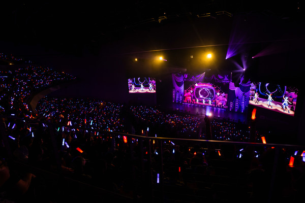 12.u-i-e-i-e-yume-miru-sora-e-tokino-sora-hoshimachi-suisei-houshou-marine