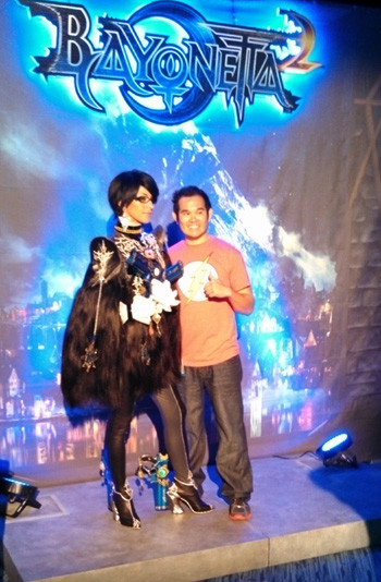 I recognize Bayonetta, but who's the woman supposed to be?