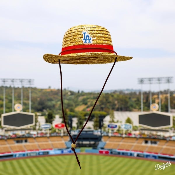 la_dodgers_one_piece_night_01