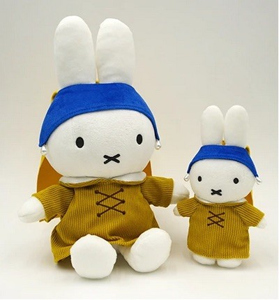 miffy-girl-with-a-pear-earring-plush-dolls