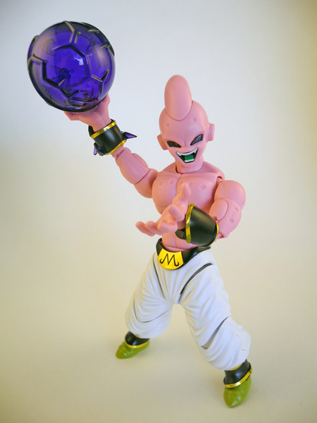 Figure Build Close-up: Super Saiyan 3 Son Goku, Kid Buu, and Perfect ...